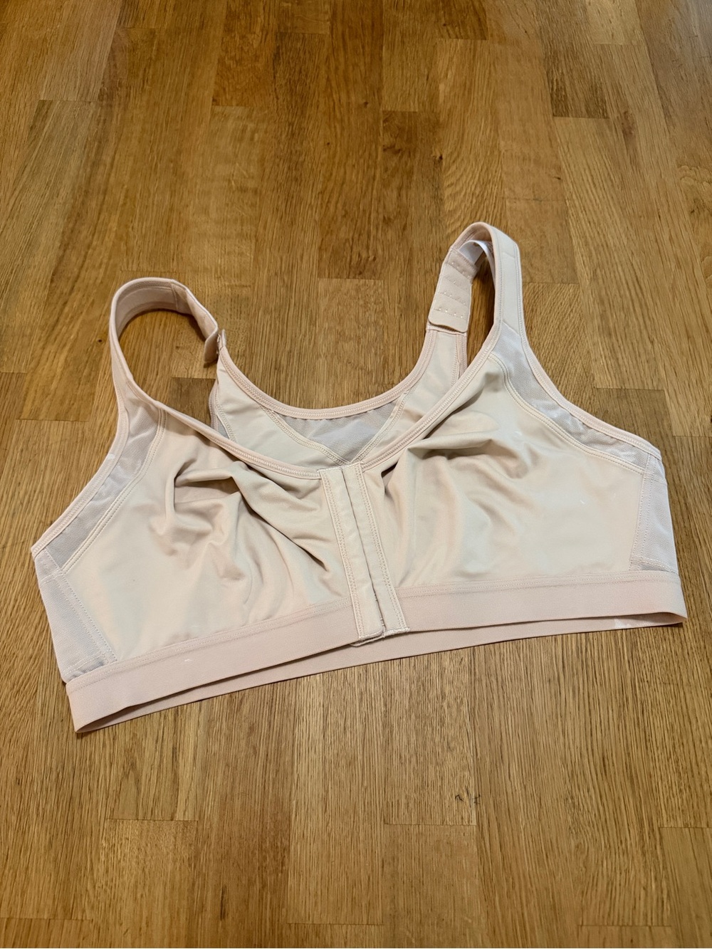 Delimira 42C Nude Front Close Back Support Posture Firm Support Bra